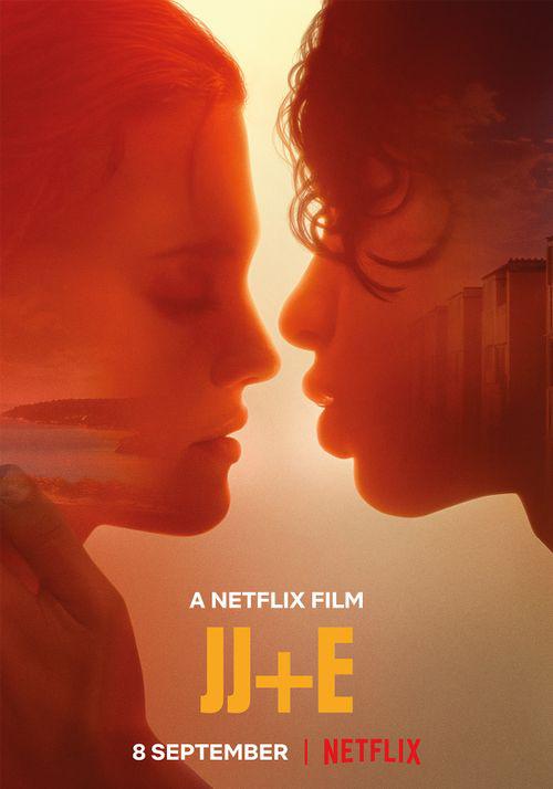 雾中来信电影招牌卡片配图，雾中街灯与信箱